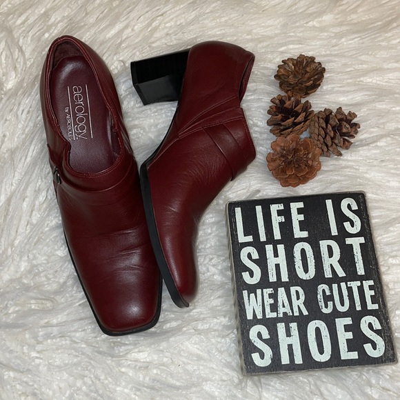Aerology by Aerosoles Saylor sz 8 maroon slip on square toe fall boots booties - Picture 1 of 6